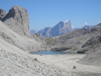 013-Am Antermoasee - Blick auf die Marmolada